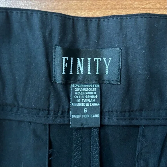 3/$20 Finity capri dress pants - Picture 2 of 6